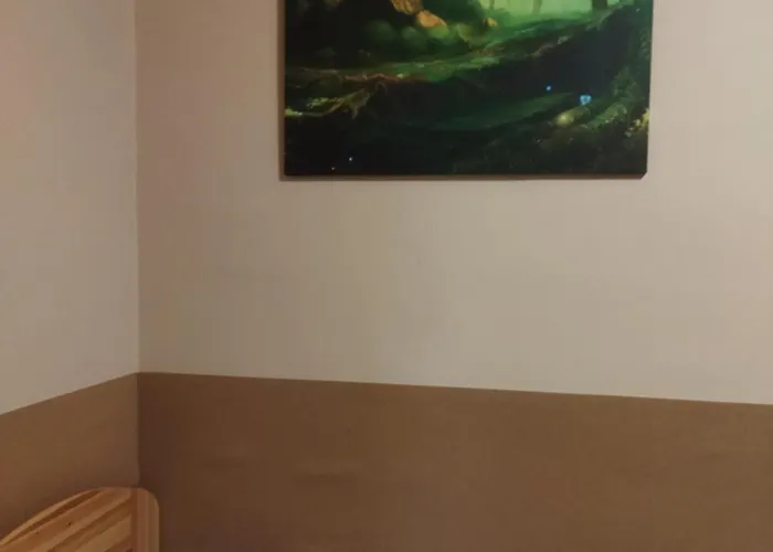 Vár-liget *